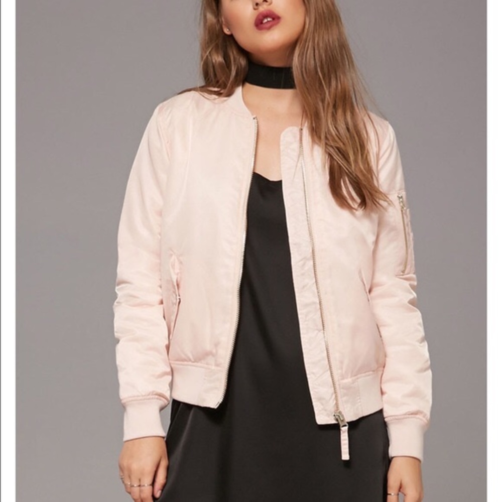💣🧥 Bomber Jacket - Picture 2 of 5